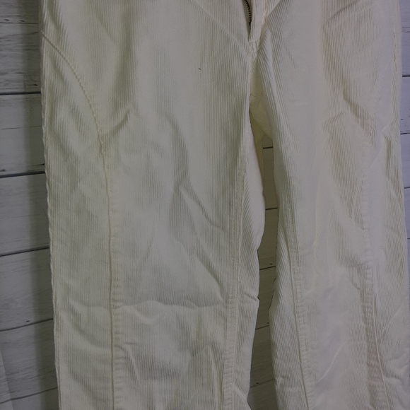 Columbia Women's Corduroy Pants - Picture 4 of 9